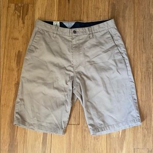 Volcom mens khaki chino shorts